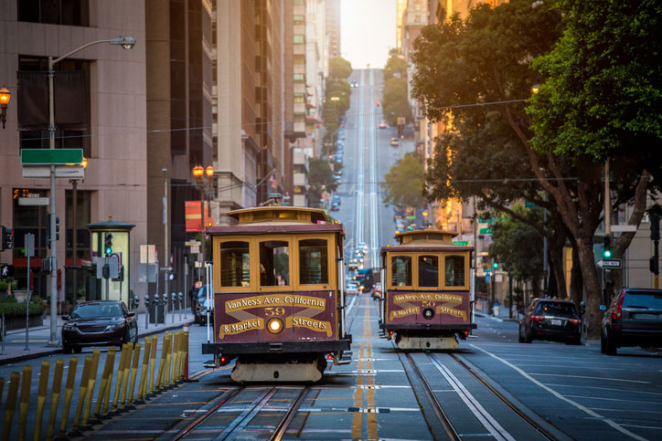 trolley cars in san francisco